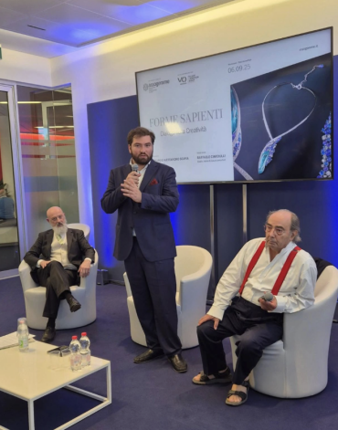 Scavia at VicenzaOro with Assogemme – FORME SAPIENTI